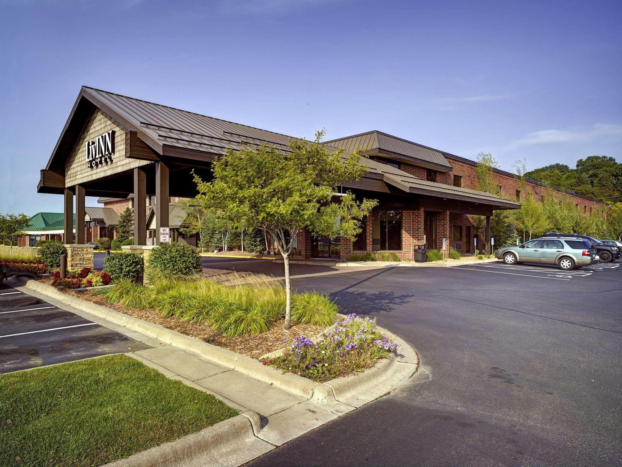 Livinn Hotel Minneapolis North / Fridley Экстерьер фото